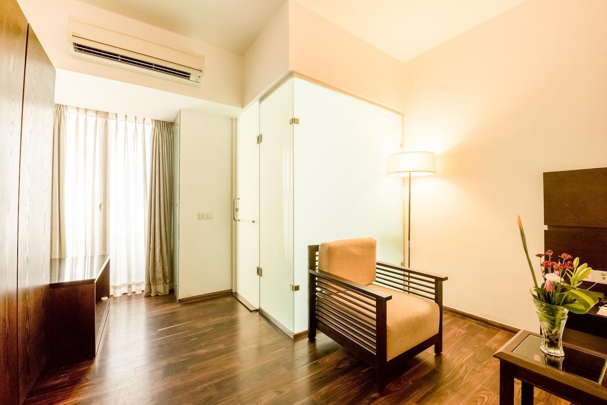 Springs Hotels&Spa Bangalore Exterior foto