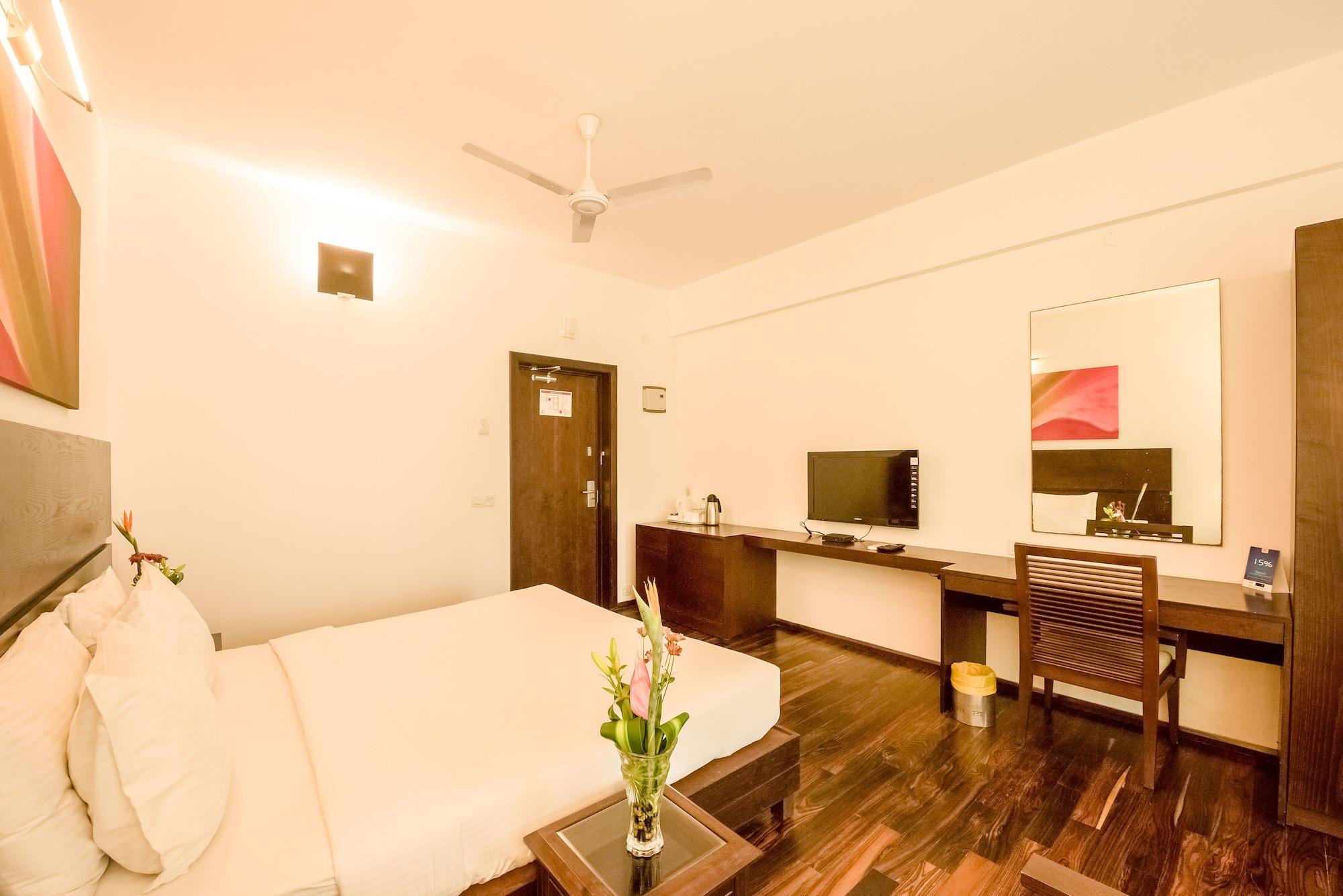Springs Hotels&Spa Bangalore Exterior foto