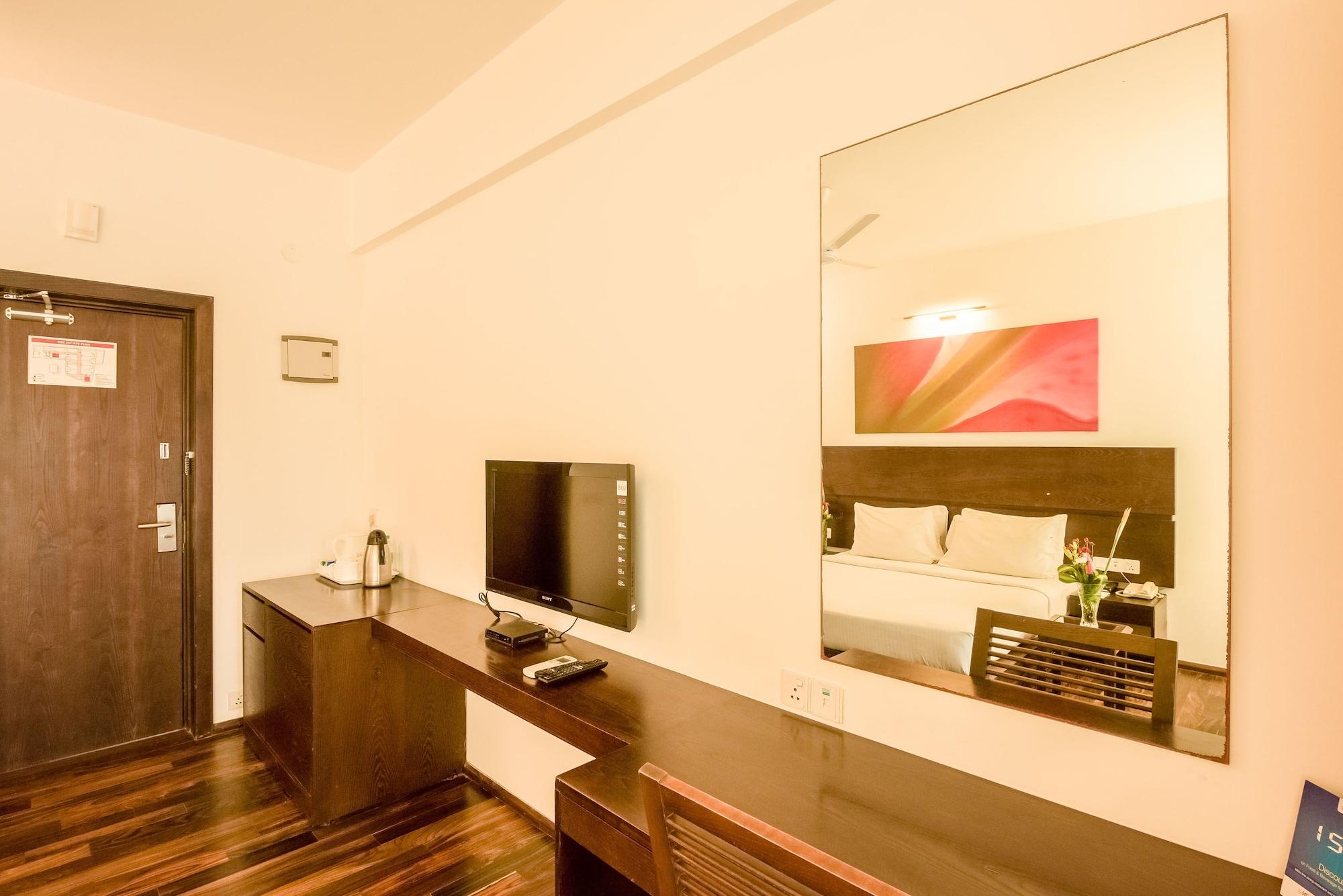 Springs Hotels&Spa Bangalore Exterior foto