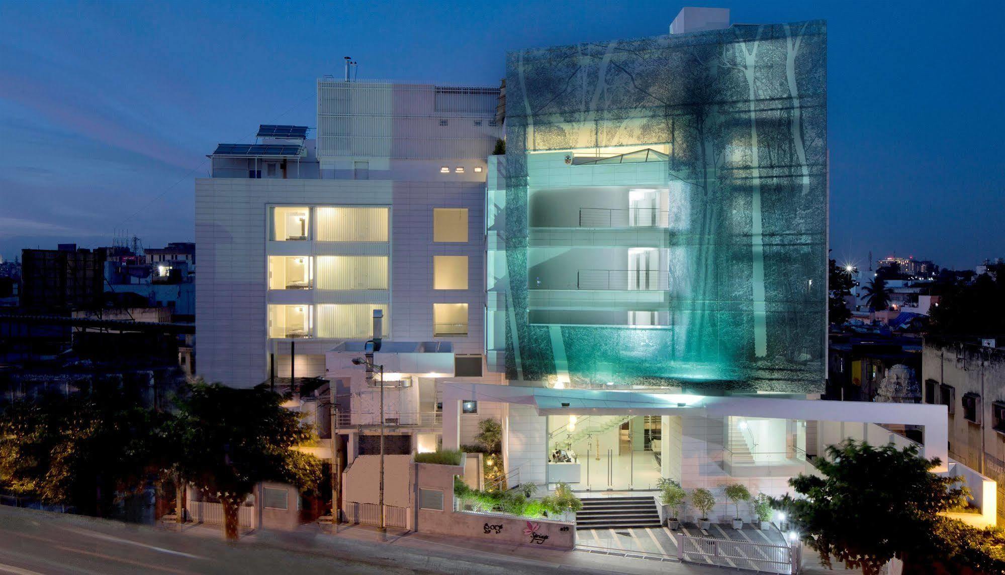 Springs Hotels&Spa Bangalore Exterior foto